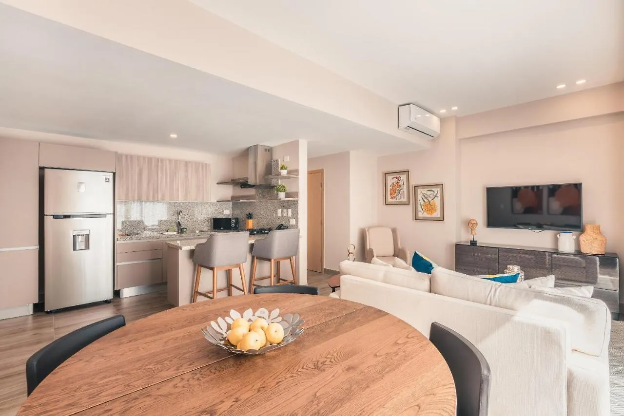 Apartment At Regatta Living II - 406 Fully-Equipped Los Prados