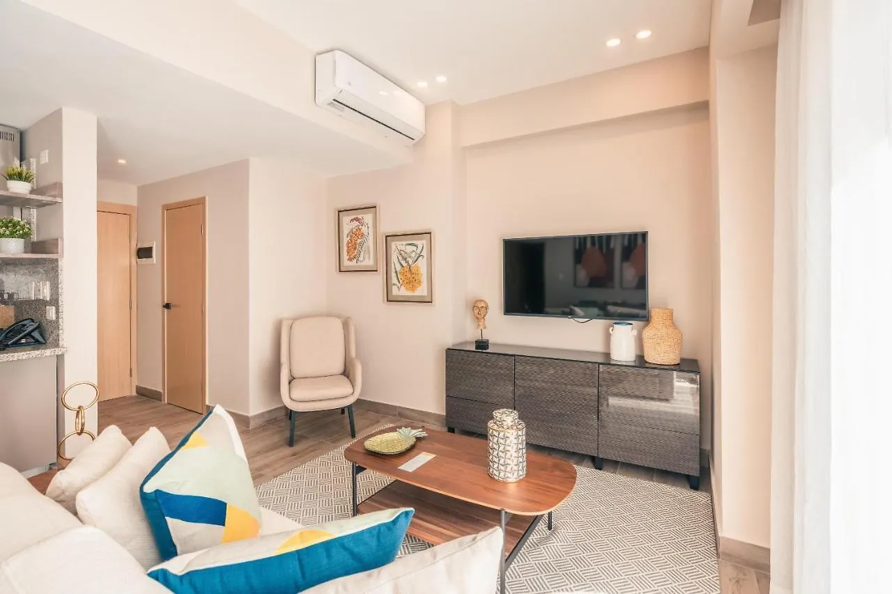 Apartment At Regatta Living II - 406 Fully-Equipped Los Prados